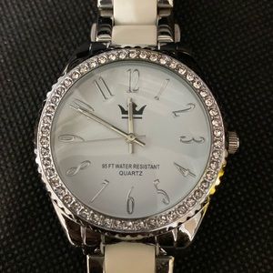 Vintage Sempre water resistance Krippi watch wht w/crystal-used